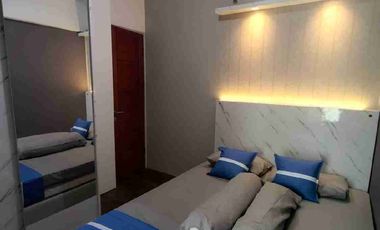 disewakan apartemen gunawangsa tidar full furnish mewah type 2 br