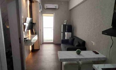 disewakan apartemen gunawangsa tidar full furnish mewah type 2 br