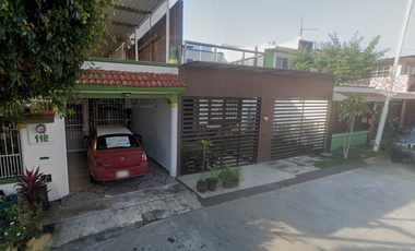VENTA DE CASA CALLE GARDENIAS NUMERO 110 PLAZA VILLAHERMOSA VILLA HERMOSA TABASCO