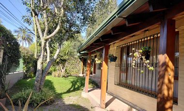 LOS CHILLOS, vendo casa de una planta, 621m2 de terreno y 400m2 de construcción,3 alcobas, BBQ