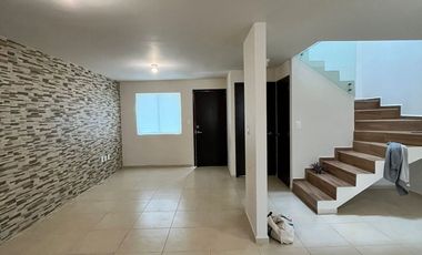 Casa en RENTA en PACHUCA; cercano a escuelas. Arboledas de Santa matilde, $9,000.00 mensuales