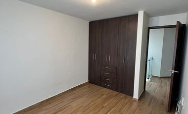 Casa en RENTA en PACHUCA; cercano a escuelas. Arboledas de Santa matilde, $9,000.00 mensuales