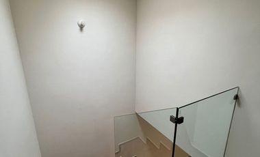 Casa en RENTA en PACHUCA; cercano a escuelas. Arboledas de Santa matilde, $9,000.00 mensuales