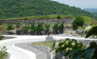 Casa en Obra Gris 25% enganche y 24 mensualidades. Dentro de Fracc. Residencial estilo campestre a 20 min. Al Sur de Cuernavaca, Xochitepec Mor.