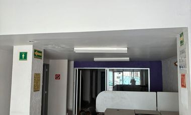 RENTO EDIFICIO COMERCIAL DE DOS NIVELES EN VERACRUZ