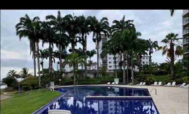 Vendo Hermosa Suite Frente al Mar, en Edificio de Lujo en Tonsupa