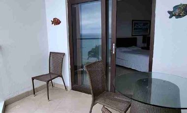 Vendo Hermosa Suite Frente al Mar, en Edificio de Lujo en Tonsupa