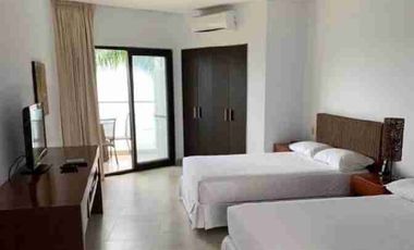 Vendo Hermosa Suite Frente al Mar, en Edificio de Lujo en Tonsupa