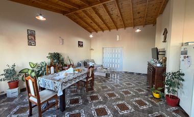 Casa en venta de 3 dormitorios en Puerto Madryn Lista para mudarte y disfrutar!