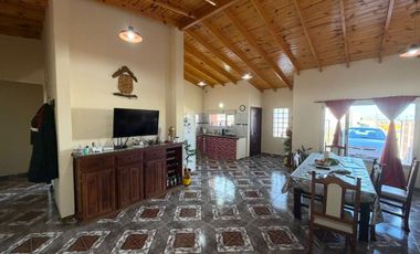 Casa en venta de 3 dormitorios en Puerto Madryn Lista para mudarte y disfrutar!