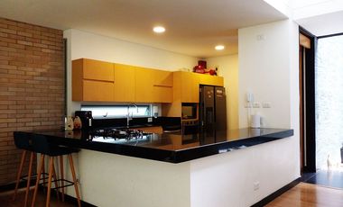 Casa en arriendo en Loma del Atravesado