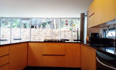 Casa en arriendo en Loma del Atravesado