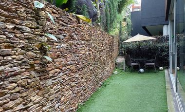 Casa en arriendo en Loma del Atravesado