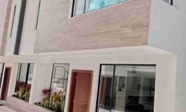 Vendo Hermosa Casa por Estrenar en Cumbayá