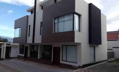 Vendo Hermosa Casa por Estrenar en Cumbayá