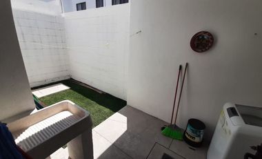 Rento Departamento Amueblado en Planta Baja