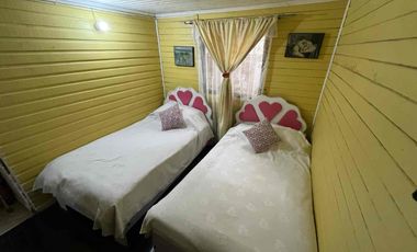 Se venda linda casa en San Sebastián, litoral central