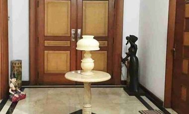 rumah bagus 2 lantai lokasi strategis pejaten barat jakarta selatan