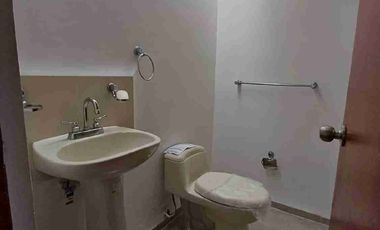 VENTA DE CASA EN RESIDENCIAL LA CARTUJA, Jesus Ma.