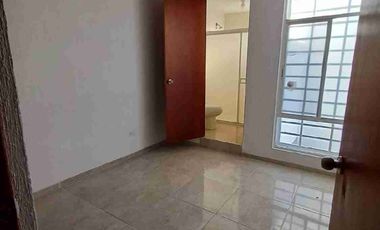 VENTA DE CASA EN RESIDENCIAL LA CARTUJA, Jesus Ma.