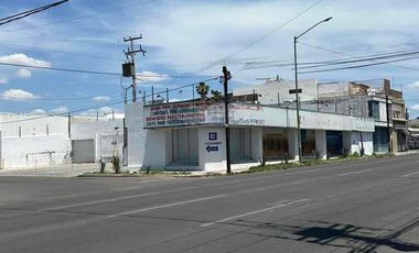 Local comercial en venta en San Benito Hermosillo, esquina con alto flujo vehicular y áreas de bodega y oficina