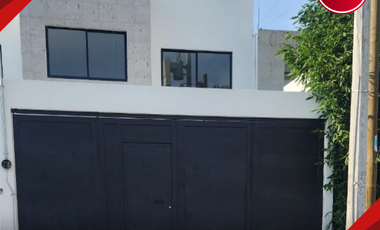 CASA INDEPENDIENTE A PIE DE CALLE EN SAN MATEO ATENCO