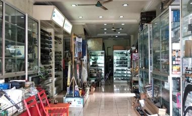 Ruko hadap jalan raya luas 192m Kebayoran Lama Jakarta Selatan