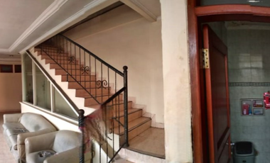 Ruko hadap jalan raya luas 192m Kebayoran Lama Jakarta Selatan