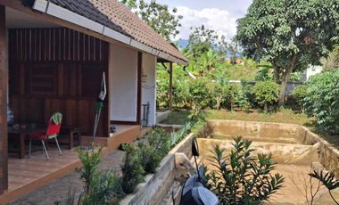 Semi Villa Asri Nuansa Kayu luas