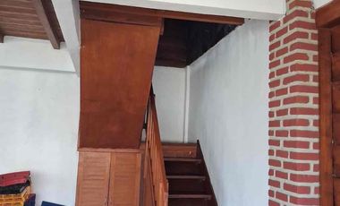 Semi Villa Asri Nuansa Kayu luas