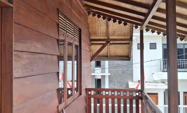 Semi Villa Asri Nuansa Kayu luas