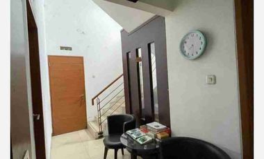 Rumah Buah Batu Regency 2 lantai jual cepat hitung tanah murah