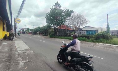 Tanah Disewakan Lokasi Premium Strategis Dekat Kampus di Seturan Sleman Yogyakarta