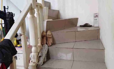 Jual Rumah 2 Lantai, 4 Kamar, Taman Meruya Ilir