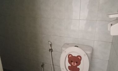 Disewakan Rumah Siap Huni dengan Ukuran Tanah 6 X 20 Meter Row 4 Mobil di Kelapa Puan Kelapa Gading