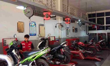 DIJUAL CEPAT Bangunan eks Bengkel di Jalan Raya Kranggan kota Bekasi
