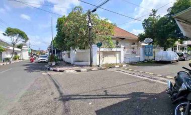 Rumah Klasik Istimewa Cocok untuk Homestay Di Kraton Dekat Malioboro