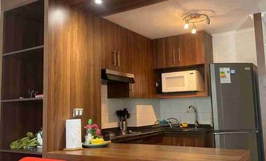 Arriendo departamento amoblado, en condominio. Las Encinas, Reñaca, Viña del Mar. 1 D, 1 B, estacionamiento, Patio y terraza, bodega. Marzo - Diciembre. Condominio cerrado. Seguridad 24/7. Estacionamiento