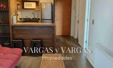 Arriendo departamento amoblado, en condominio. Las Encinas, Reñaca, Viña del Mar. 1 D, 1 B, estacionamiento, Patio y terraza, bodega. Marzo - Diciembre. Condominio cerrado. Seguridad 24/7. Estacionamiento