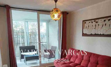 Arriendo departamento amoblado, en condominio. Las Encinas, Reñaca, Viña del Mar. 1 D, 1 B, estacionamiento, Patio y terraza, bodega. Marzo - Diciembre. Condominio cerrado. Seguridad 24/7. Estacionamiento