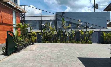 DIJUAL VILLA ESTETIK MEWAH FULL FURNISH 2 LANTAI JAKAL KM 13 SLEMAN