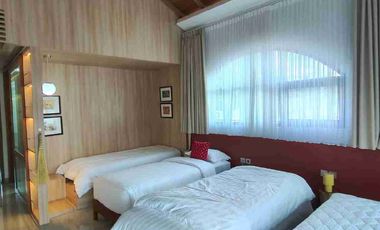 DIJUAL VILLA ESTETIK MEWAH FULL FURNISH 2 LANTAI JAKAL KM 13 SLEMAN