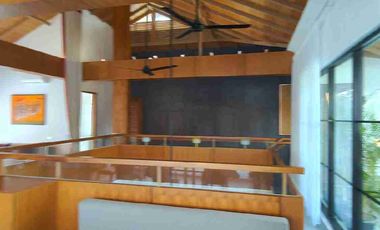 DIJUAL VILLA ESTETIK MEWAH FULL FURNISH 2 LANTAI JAKAL KM 13 SLEMAN