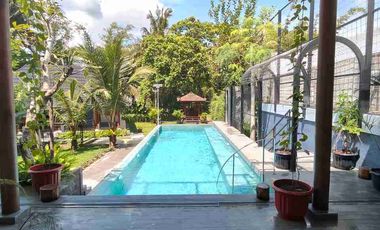 DIJUAL VILLA ESTETIK MEWAH FULL FURNISH 2 LANTAI JAKAL KM 13 SLEMAN