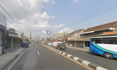 SHOPHOUSE SUITABLE FOR BUSINESS, NGESTIHARJO, KASIHAN, BANTUL, JOGJA