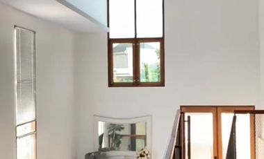 RUMAH MEWAH DI KOMPLEK PEMDA, PEKANBARU KOTA