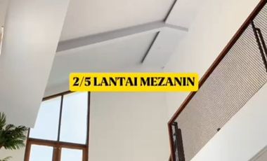 RUMAH MEWAH DI KOMPLEK PEMDA, PEKANBARU KOTA