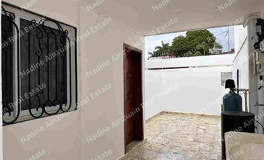 Se vende, Exclusiva Residencia en Fraccionamiento Campestre, Mérida, Yucatán, México. Recién Renovada con 900 m² de Terreno. Lista para habitar.