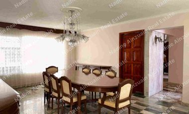 Se vende, Exclusiva Residencia en Fraccionamiento Campestre, Mérida, Yucatán, México. Recién Renovada con 900 m² de Terreno. Lista para habitar.