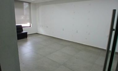 Renta Amplio Local Comercial de 370m2 en Col. Del Valle Centro